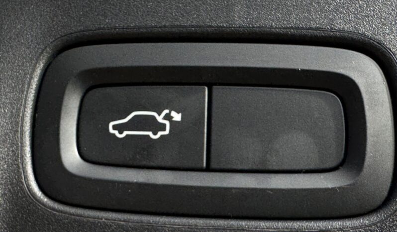 
Volvo V90 full									