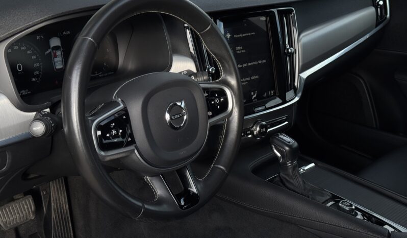 
Volvo V90 full									