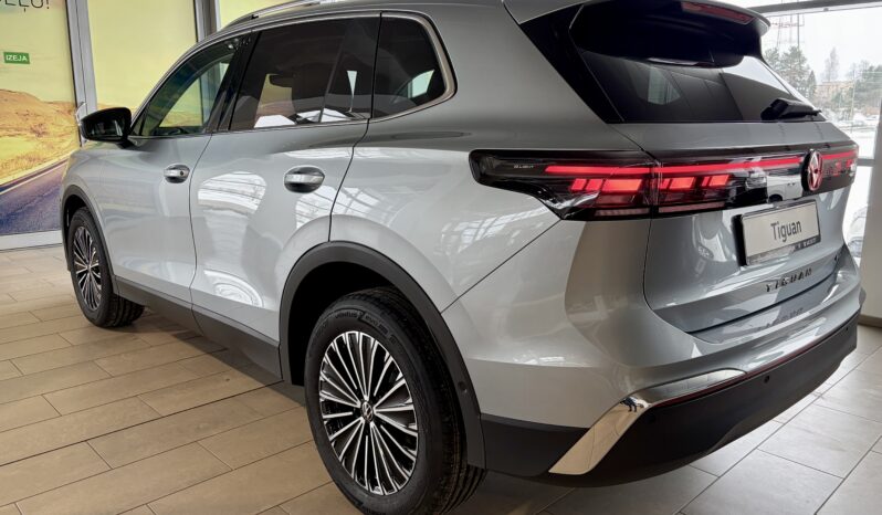 
Jauns VW Tiguan Elegance full									