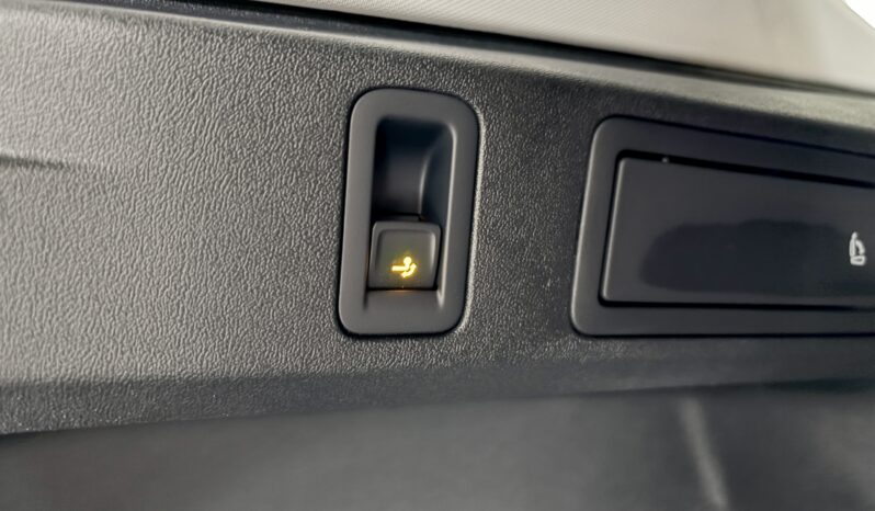 
Jauns VW Tiguan Elegance full									