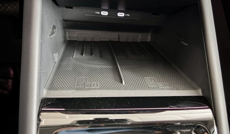 
Jauns VW Tiguan Elegance full									