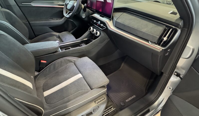 
Škoda Kodiaq Sportline 2,0 TDI 4×4 full									