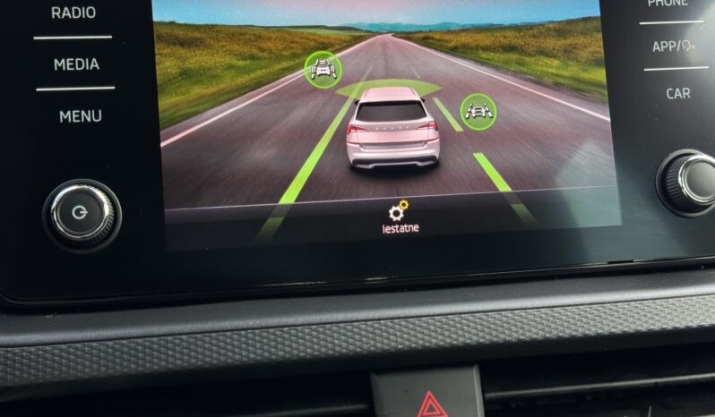 
Škoda Kamiq, 1.0,manuāls full									