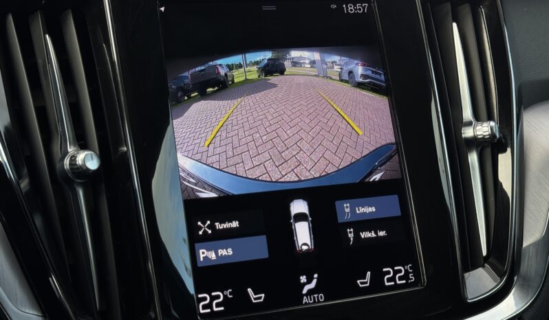 
Volvo V60, D3, 2.0D, Tumši zils full									