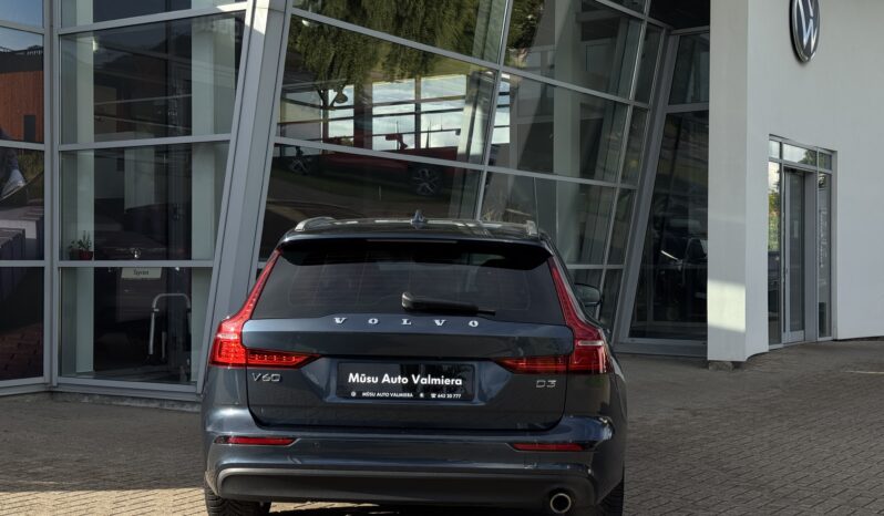 
Volvo V60, D3, 2.0D, Tumši zils full									