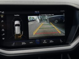 
Volkswagen Touareg Elegance, 3.0. full									