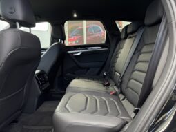 
Volkswagen Touareg Elegance, 3.0. full									