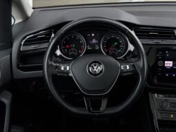
Volkswagen Touran, 1.5Tsi, 150Zs full									