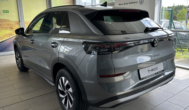 
VW T-Roc Life full									