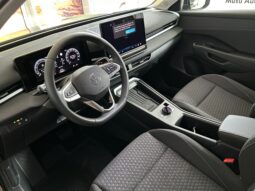 
VW T-Roc Life full									