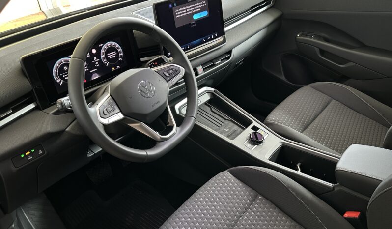
VW T-Roc Life full									