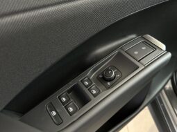 
VW T-Roc Life full									
