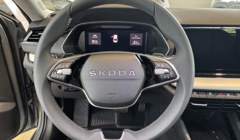 
Škoda Octavia full									