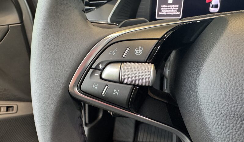
Škoda Octavia full									