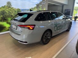 
Škoda Octavia Sportline full									