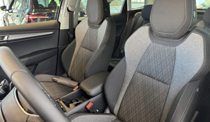 
Škoda Karoq Selection full									