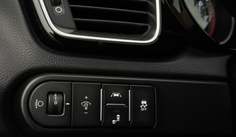 
Kia Ceed, 1.4L benzīns, 138Zs full									