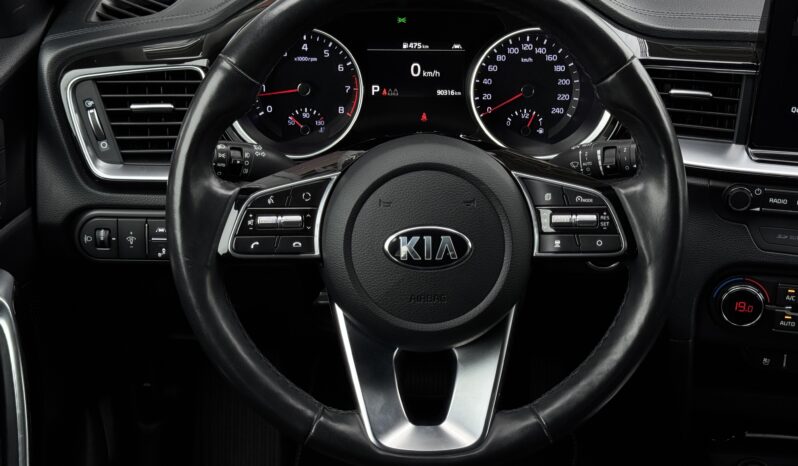 
Kia Ceed, 1.4L benzīns, 138Zs full									