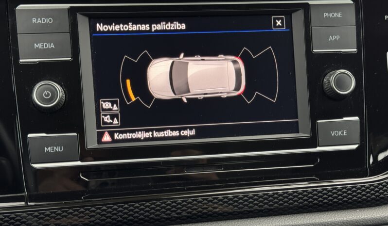 
Volkswagen Taigo, 1.0Tsi,96Zs, Manuālā,melna full									