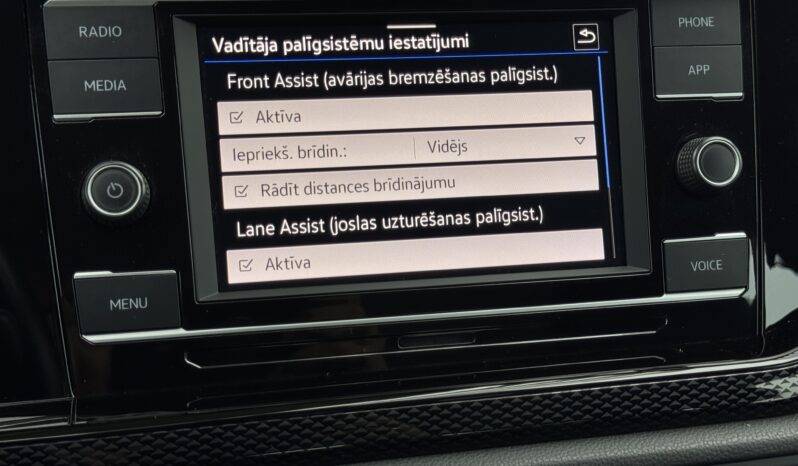 
Volkswagen Taigo, 1.0Tsi,96Zs, Manuālā,melna full									