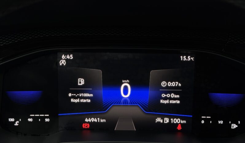 
Volkswagen Taigo, 1.0Tsi,96Zs, Manuālā,melna full									