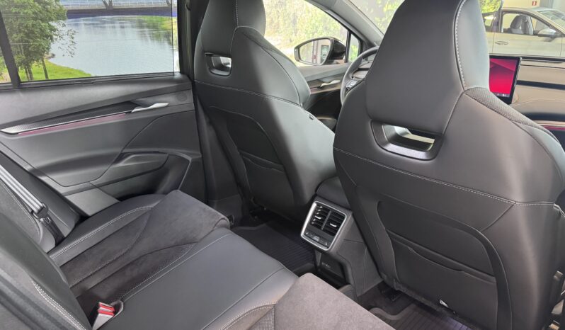 
Škoda Elroq Sportline full									