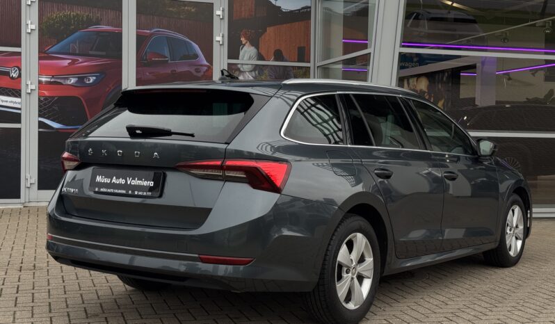 
Škoda Octavia Combi Ambition, 2.0Tdi,pelēka full									