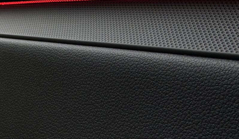 
Škoda Octavia Combi Ambition, 2.0Tdi,pelēka full									