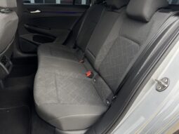 
Volkswagen Golf 8, 2.0Tdi, 115Zs, Manuālā,sudraba full									