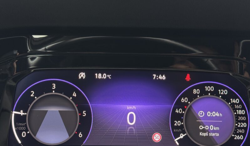 
Volkswagen Golf 8, 2.0Tdi, 115Zs, Manuālā,sudraba full									