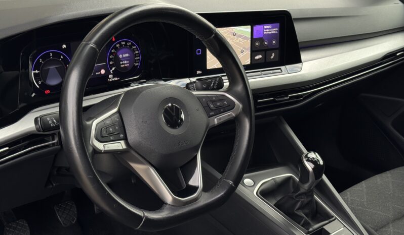 
Volkswagen Golf 8, 2.0Tdi, 115Zs, Manuālā,sudraba full									