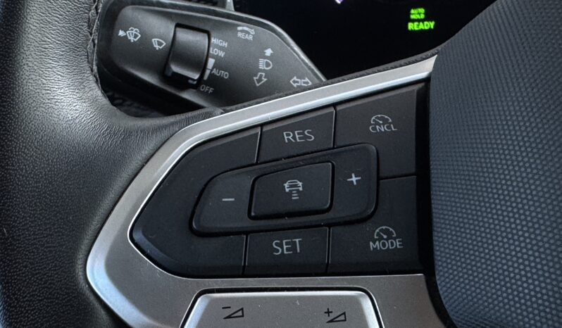 
Volkswagen Tiguan, 1.5 Tsi, 150Zs, Automāts,Pelēka full									