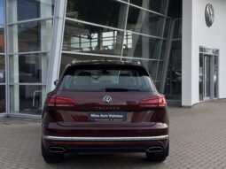 
Volkswagen Touareg, 3.0Tdi, 228Zs,sarkana full									