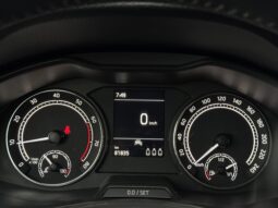 
Škoda Kamiq Ambition Clever, 1.0tsi,manuāls,pelēka full									