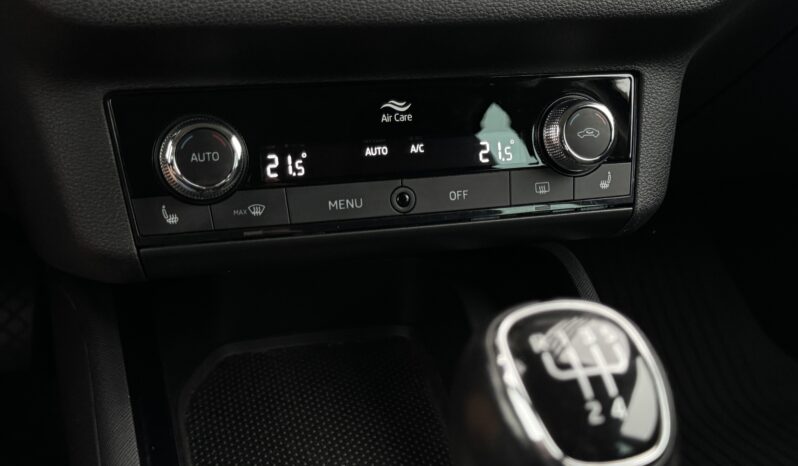 
Škoda Kamiq Ambition Clever, 1.0tsi,manuāls,pelēka full									