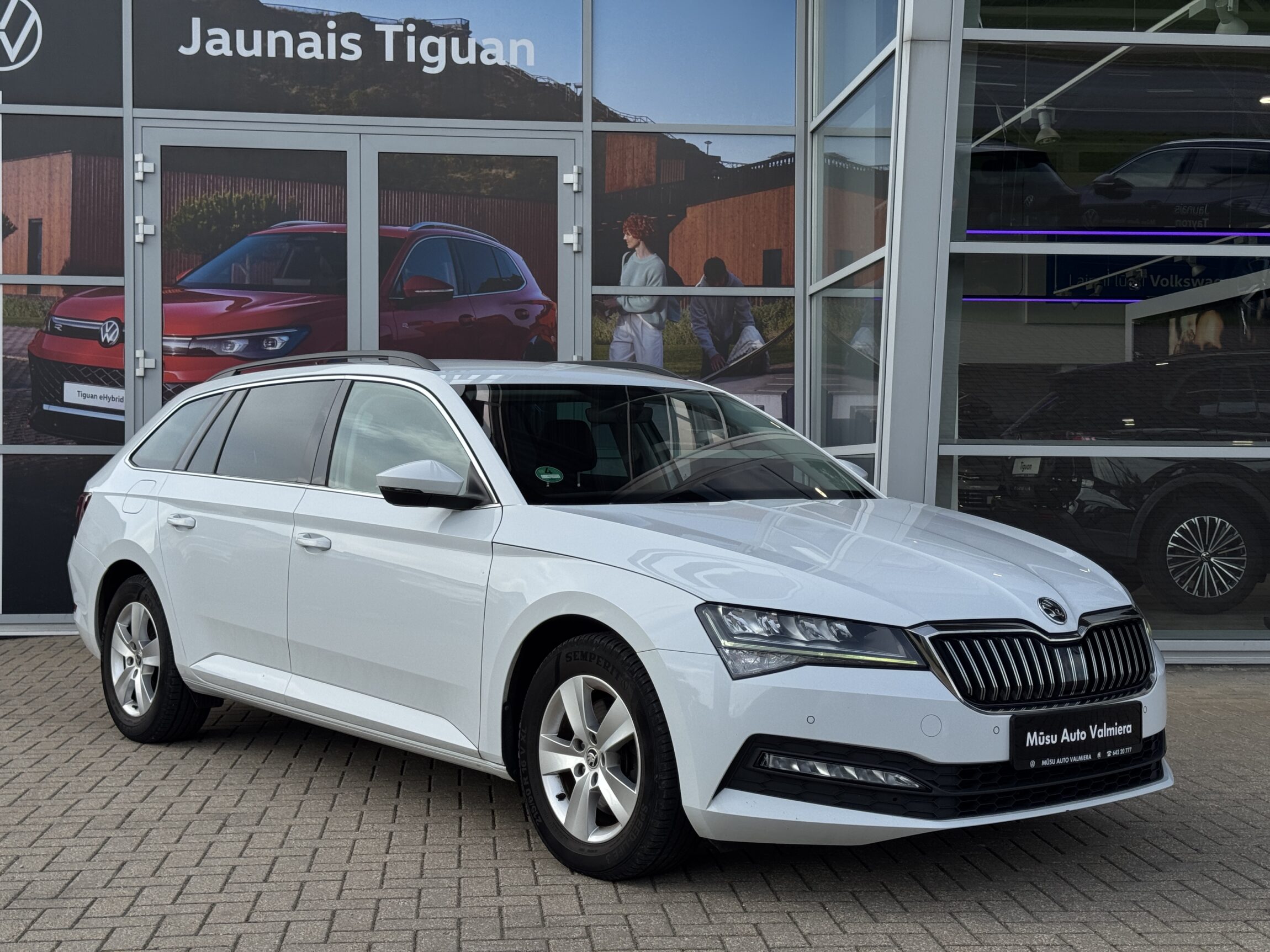 Skoda Superb Combi 2.0 Tdi,balta