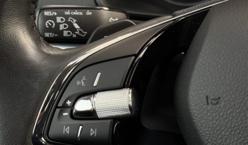 
Škoda Karoq Ambition Clever, 4×4,brūna full									