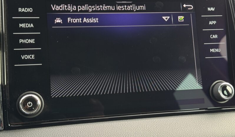 
Škoda Karoq Ambition Clever, 4×4,brūna full									
