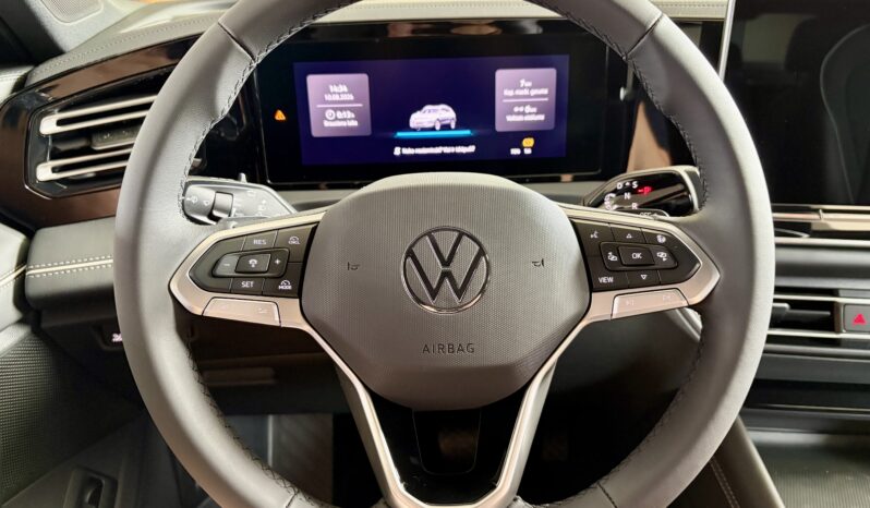 
VW Tiguan Elegance full									