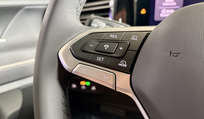 
VW Tiguan Elegance full									