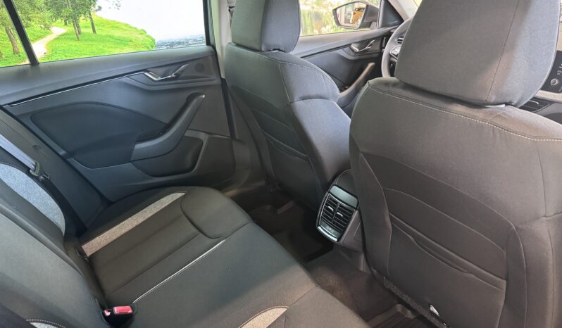 
Škoda Kamiq Selection full									