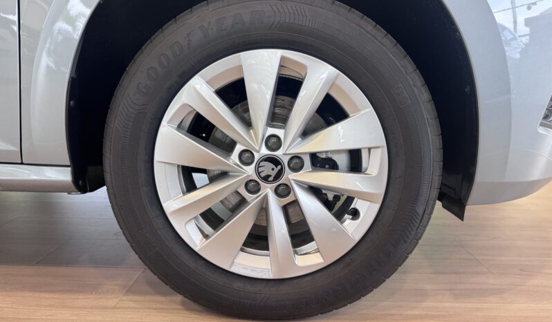 
Škoda Kamiq Selection – Manual full									