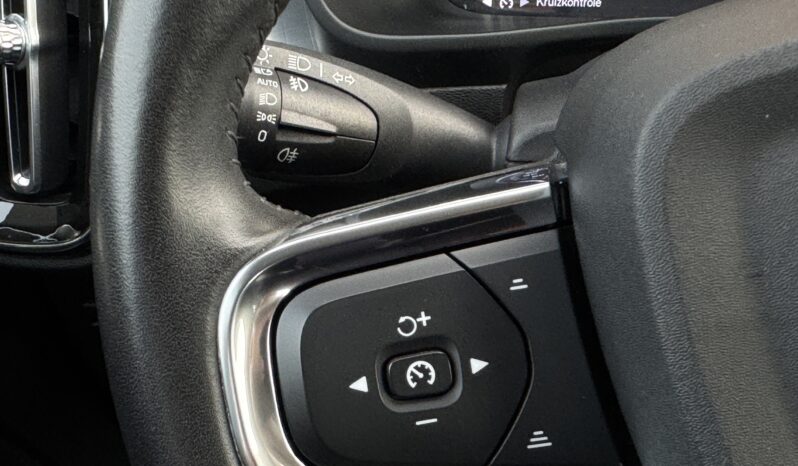
Volvo Xc40 Inscription Recharge, T5,zila full									