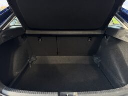 
Volkswagen Taigo Life, 1.0 ,zila full									
