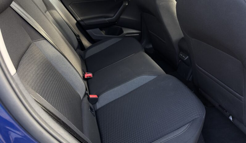 
Volkswagen Taigo Life, 1.0 ,zila full									