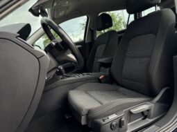 
VW Passat B8,2.0TDI,autom.,melna full									