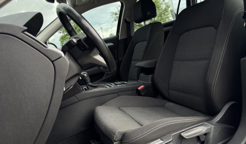 
VW Passat B8,2.0TDI,autom.,melna full									