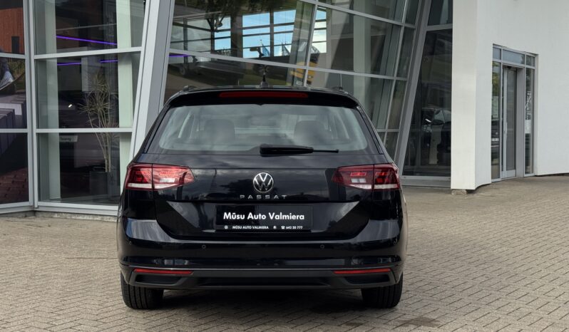 
VW Passat B8,2.0TDI,autom.,melna full									