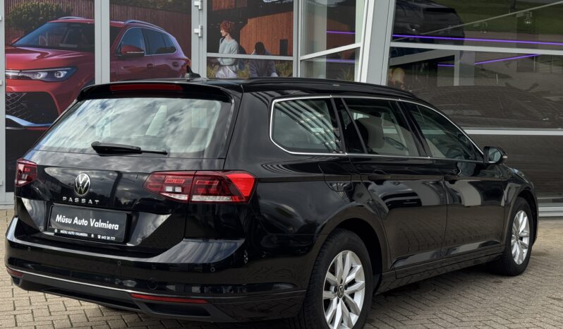 
VW Passat B8,2.0TDI,autom.,melna full									