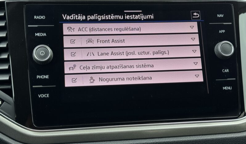 
Volkswagen T-Roc Style, 2.0Tdi,Dsg,balta full									